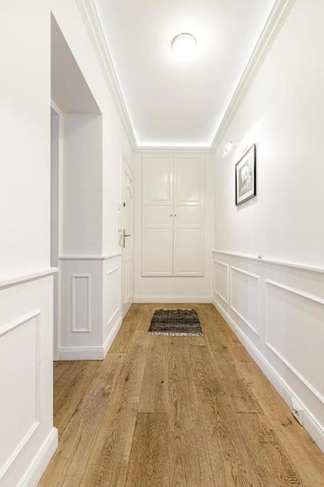 Central Wroclaw Apartment - City Center - Bright And Cozy - U11 Exterior foto