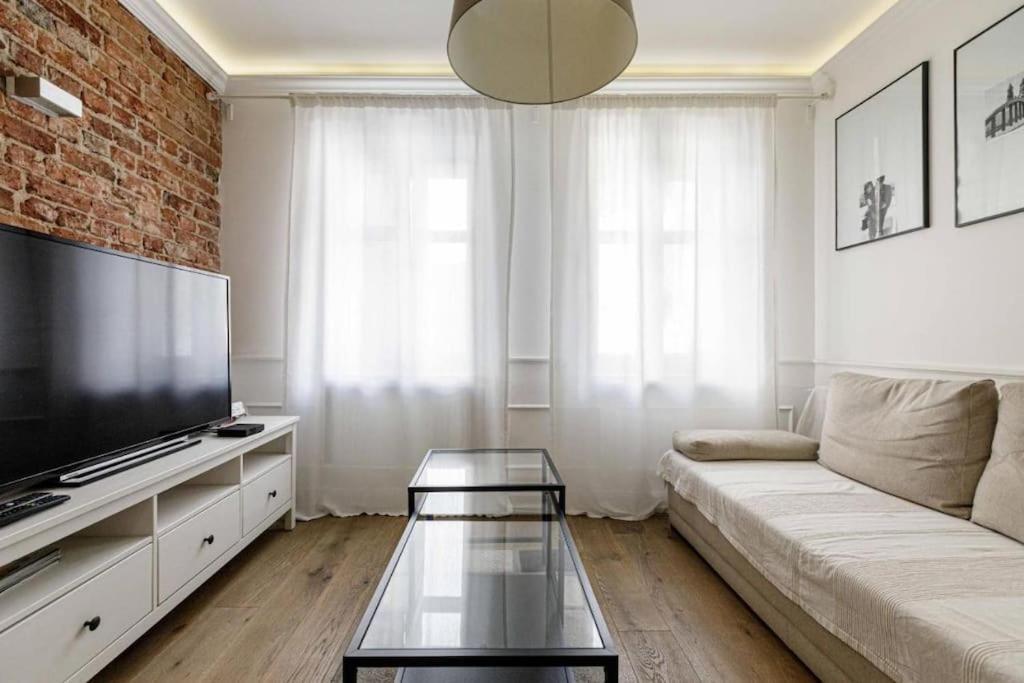 Central Wroclaw Apartment - City Center - Bright And Cozy - U11 Exterior foto