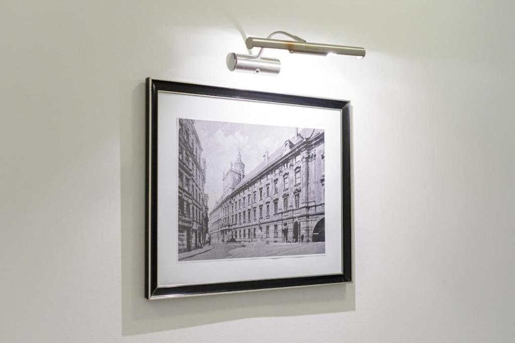 Central Wroclaw Apartment - City Center - Bright And Cozy - U11 Exterior foto